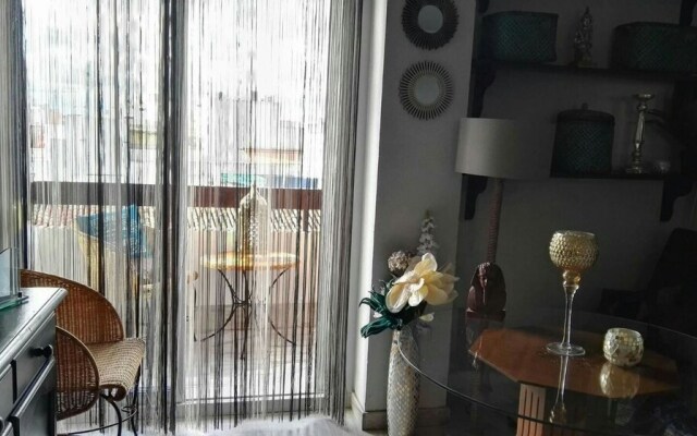 Studio in Sevilla, With Wonderful City View, Terrace and Wifi