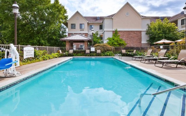 Staybridge Suites Detroit-Utica by IHG