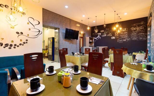 Hotel Majestic 2
