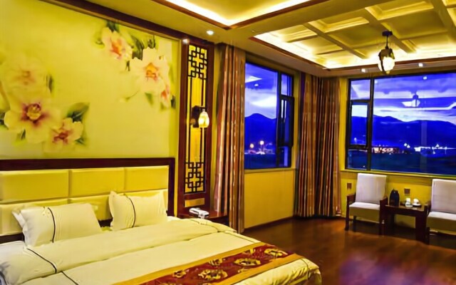 Jujia Hotel