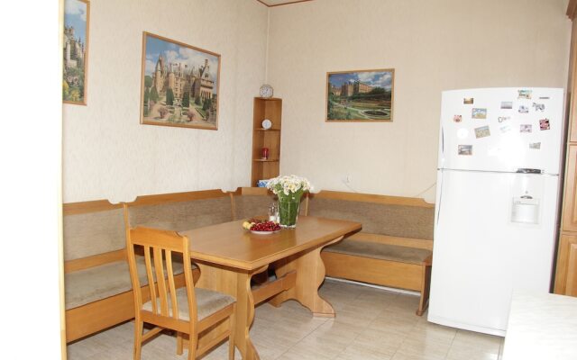 Rafael Hostel