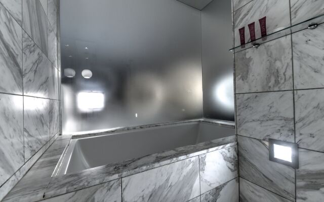 StripViewSuites at Palms Place