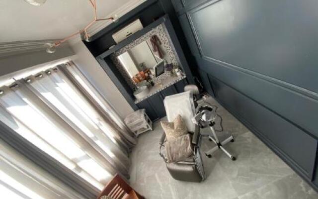 Spacube Luxury Suites and Spa