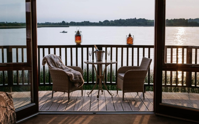 Wineport Lodge