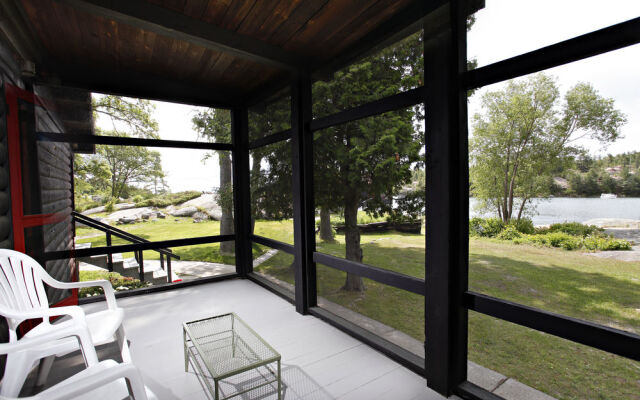 Killarney Mountain Lodge