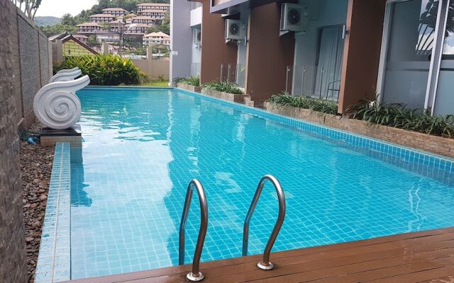 Chic Karon Beach by PHR