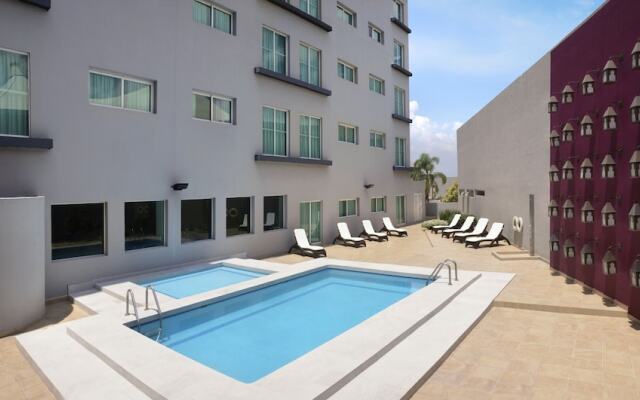 Wyndham Garden Leon Centro Max Hotel