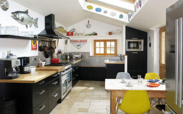 Holiday Home La Demeure de Tumiac (RHU357)