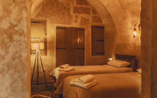 Zula Cave House