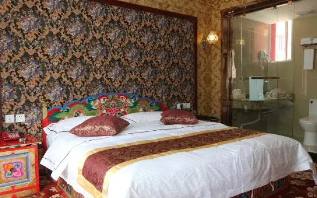 Kangding Jinhong Hotel