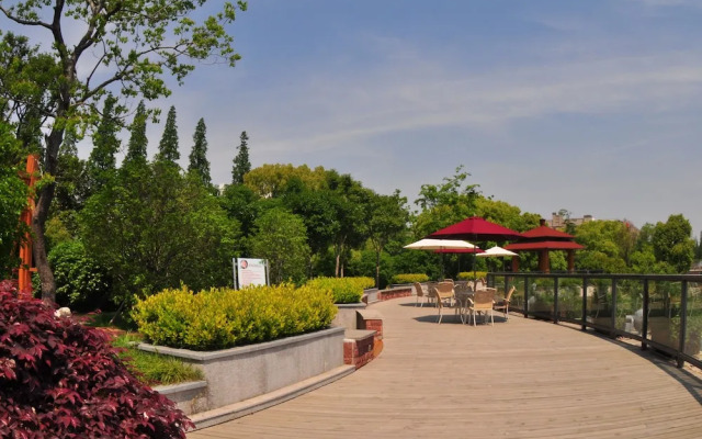 Wenfeng Hotel New Sanshui Building