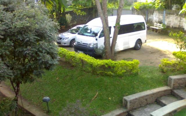 Lanka Villas Holiday Resort