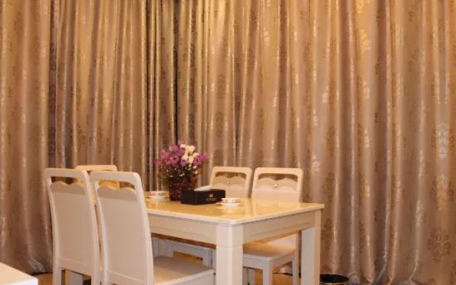 Haiwang Hongya Hot Spring Hotel