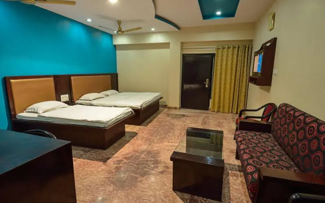 Hotel Rawat