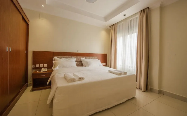 Lexor Apartments