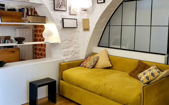 Beautiful Garden Apartment in Cisternino