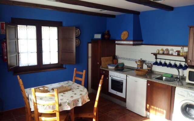 107445 - Apartment in Puerto de la Vega