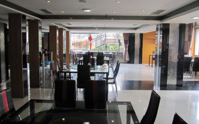 Qindao Business Hotel Xian