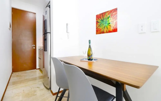 Cute Studio Downtown 5 Mins to the Beach