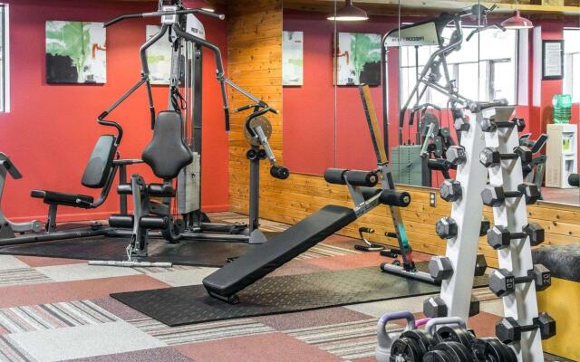 Quality Inn & Suites Escanaba North