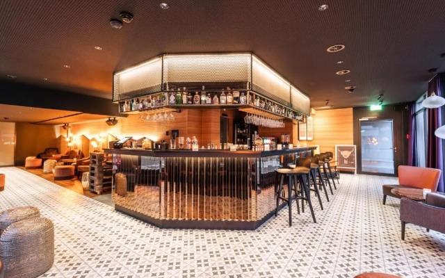 The Guesthouse by the Hey Hotel