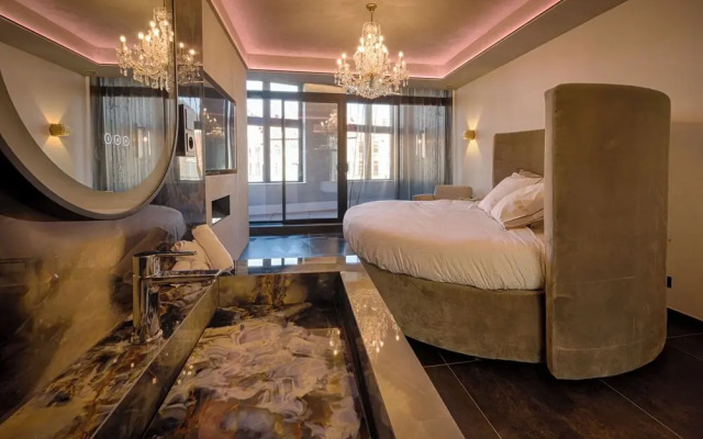 Agora Wellness suites