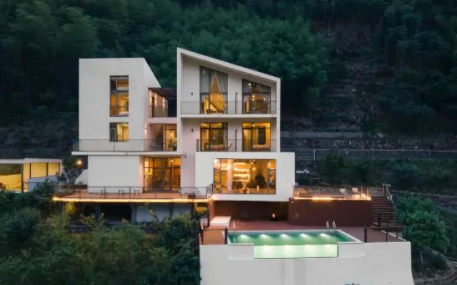 Wuji Anji Hana Hot Spring Resort Villa