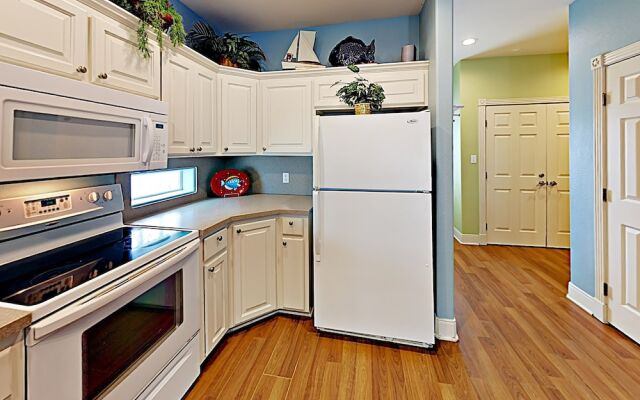 Spinnaker House - Four Bedroom Home