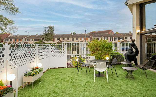 ibis Cergy Pontoise Le Port