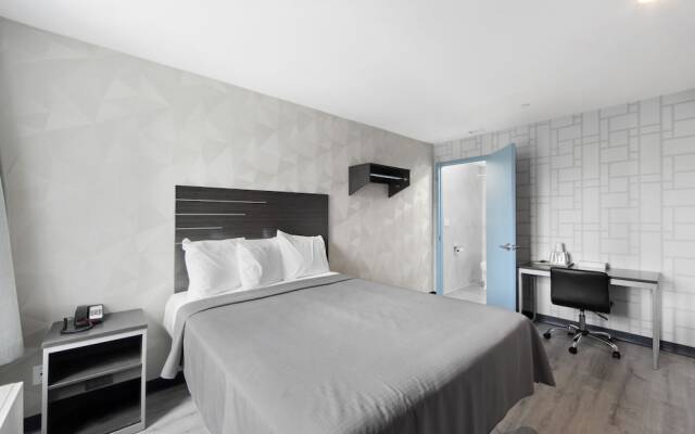 Hotel 365 Bronx