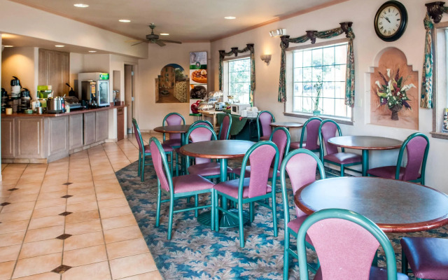 Quality Inn & Suites Las Cruces - University Area