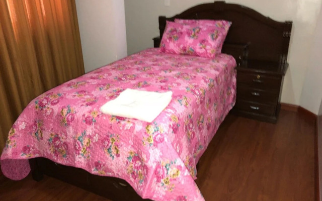 Flores Apartment - Torre Esteban 488