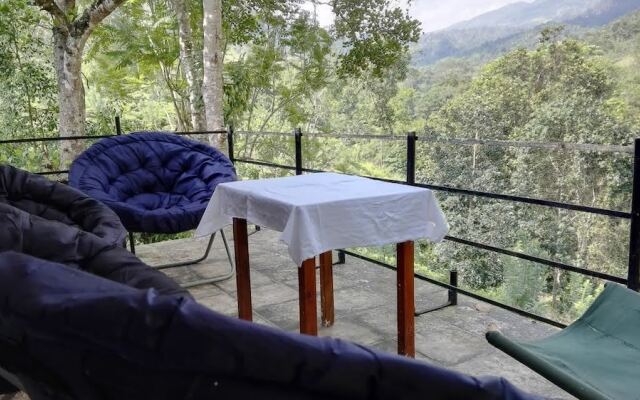 Knuckles Heaven Nature Resort