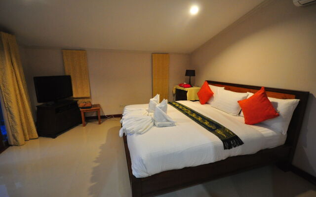 Thiva Pool Villa Hua Hin