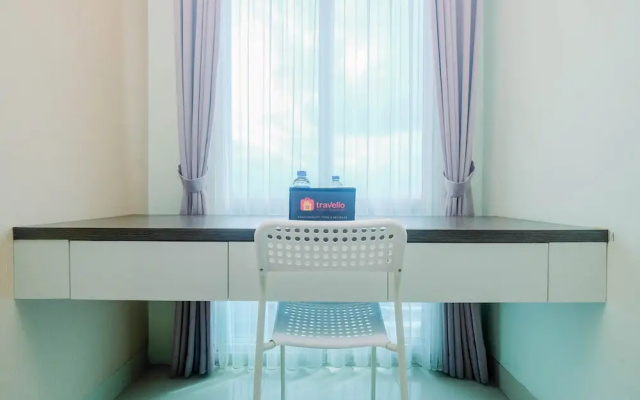 Modern And Comfy Studio Apartment Grand Dhika City