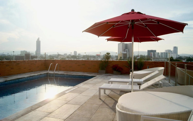Hotel Velvet Plaza