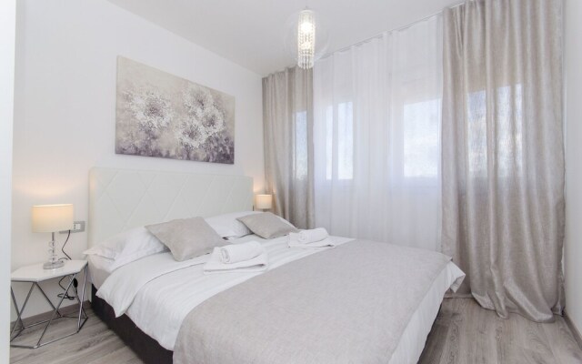 Apartment Luxury Center