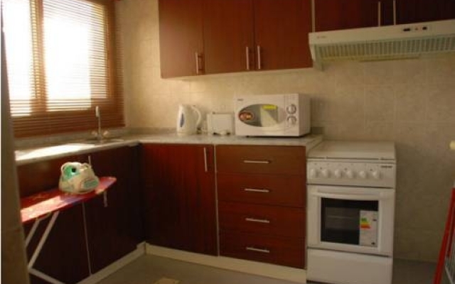 London Crown 2 Hotel Apartments