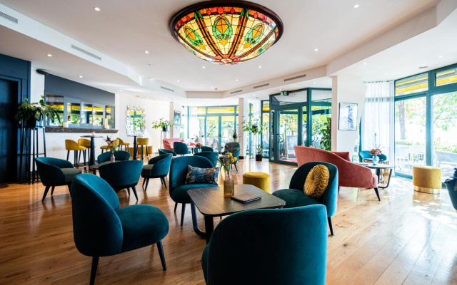 Royal Plaza Montreux - Image 2