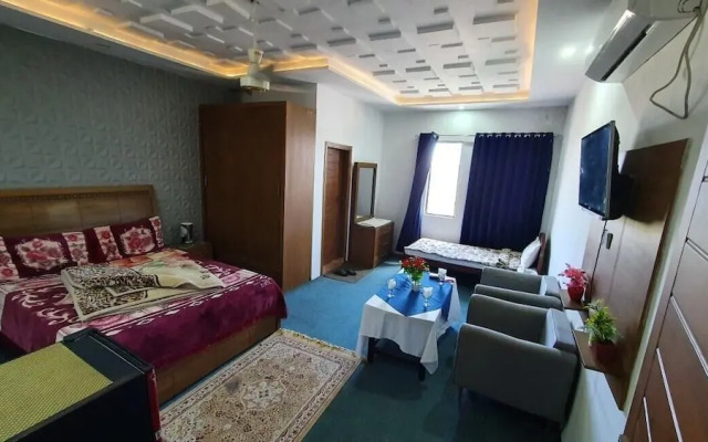 Tikkala Regency Hotel And Restaurant