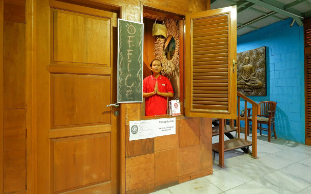 OYO 4016 Tan Jokteng Guest House