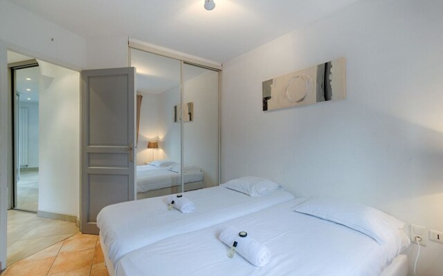 4 Room Apartment At The Crossroads Marseille Life