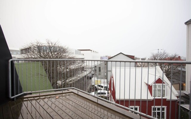 Odinn Reykjavik Skolavordustigur Apartments