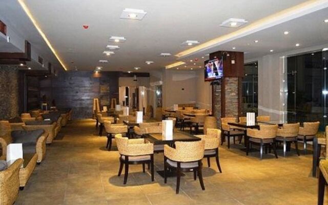 Panacea Hotel Borg El Arab