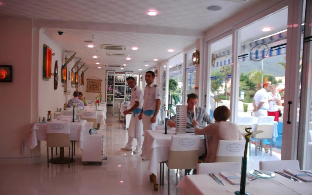 Hotel Devamlı
