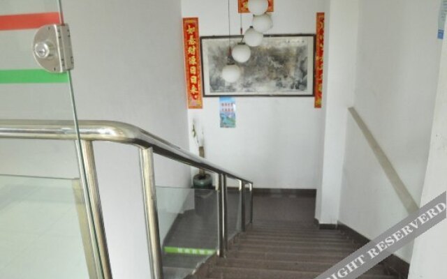 Yuelai Hostel