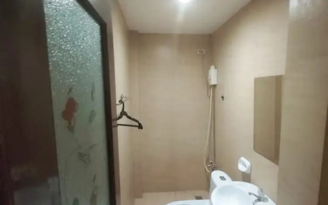 Cosmo Hotel Espana Near Ust