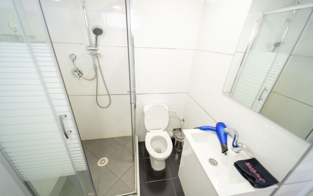 YalaRent SeaView 3BR APT - Families only