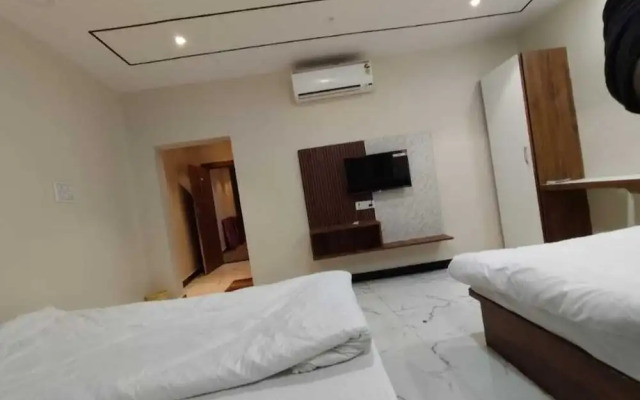 Hotel Yashoda