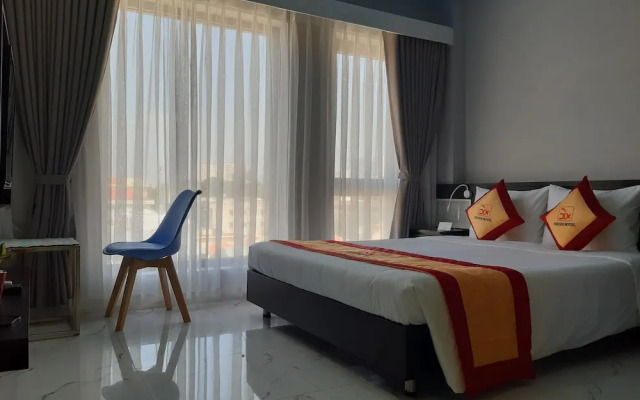 The Six Hotel